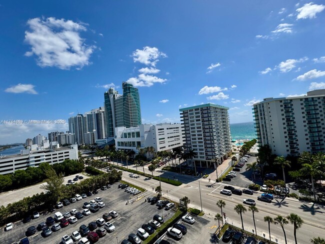 Building Photo - 3800 S Ocean Dr