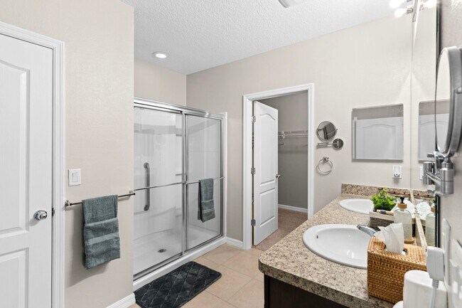 Building Photo - 5771 Marsh Landing Dr