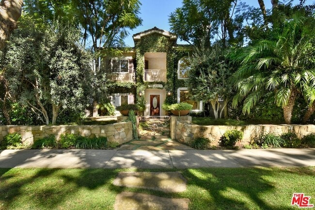 Building Photo - 12207 Cantura St