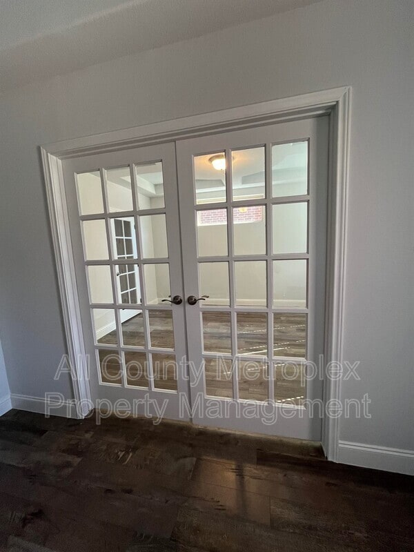 Building Photo - 3577 Hathaway Ct