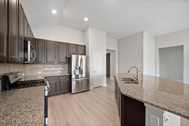 Building Photo - 3964 Eagle Nest Lake Ln