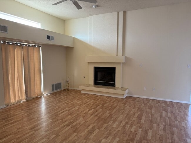 Building Photo - Nice 2 or 3 bedroom patio home in Taylor R...