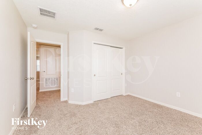Building Photo - 2635 Interlock Dr