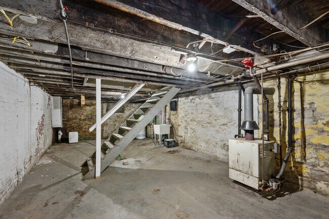 Building Photo - 3720-3726 Baytree St