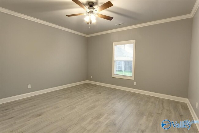 Building Photo - 26415 Birkshire Ln