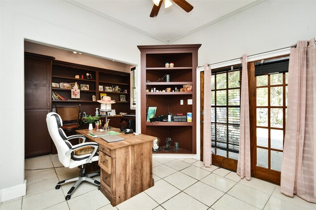 Building Photo - 4819 Sherri Ln