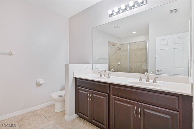 Building Photo - 4278 Dutchess Park Rd