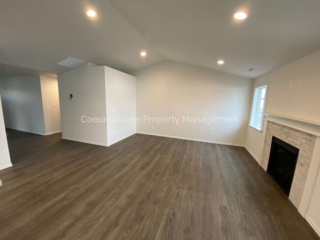 Building Photo - 3 bed house in Brookshire subdivision!