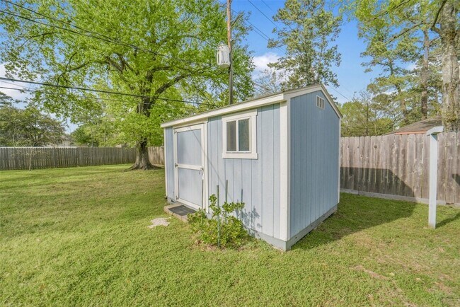 Building Photo - 7818 Kleingreen Ln