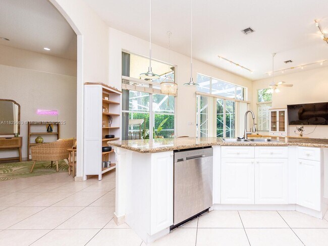 Building Photo - 3967 Nighthawk Dr