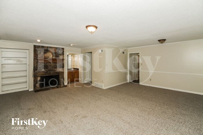 Building Photo - 3778 Fern Ridge Rd