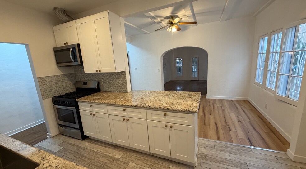 Building Photo - 6133 Orange St