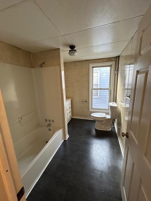 Building Photo - 719 Crescent Ave