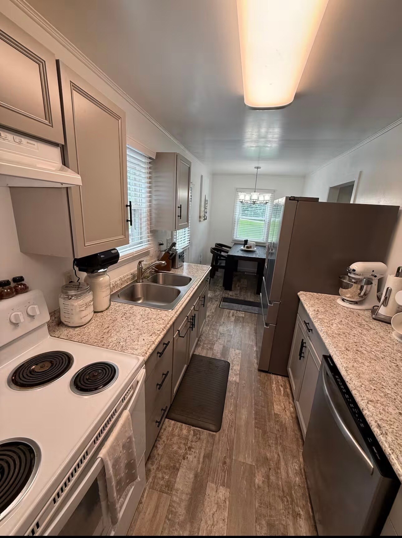 Building Photo - 4066 Crossmill Ln