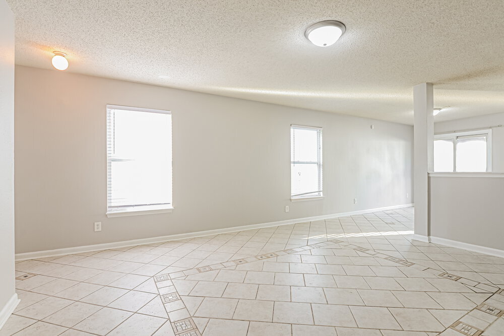Building Photo - 13277 N Etna Green Dr