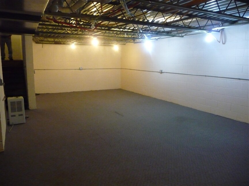 basement - 21 James Ave