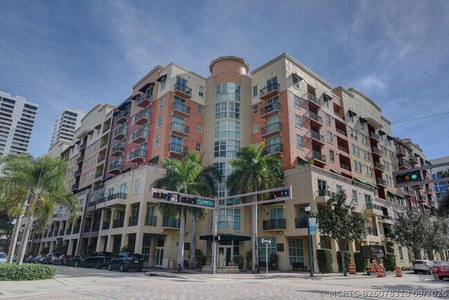Building Photo - 600 S Dixie Hwy