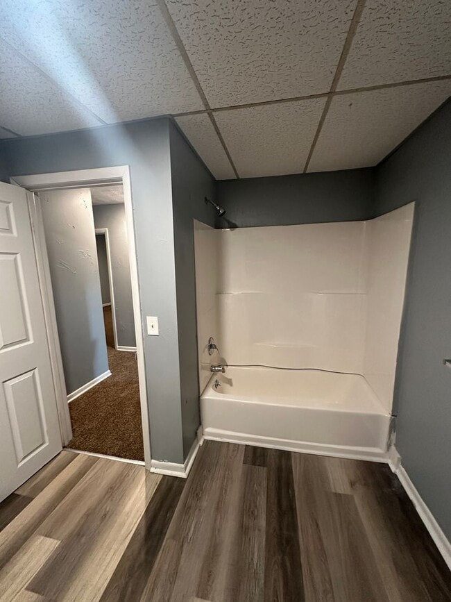 Building Photo - Lease To Purchase | 4 Bedrooms | 1.5 Bath | Single Family Home