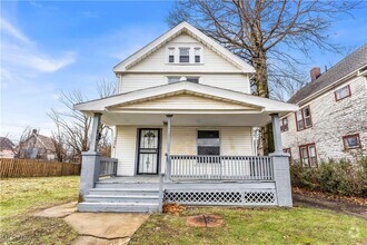 Building Photo - 1036 E 149th St