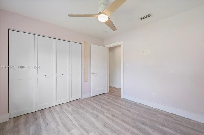 Building Photo - 7750 SW 16th St