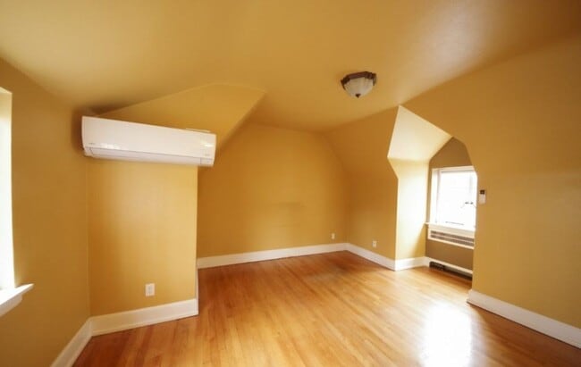 Building Photo - Patterson House