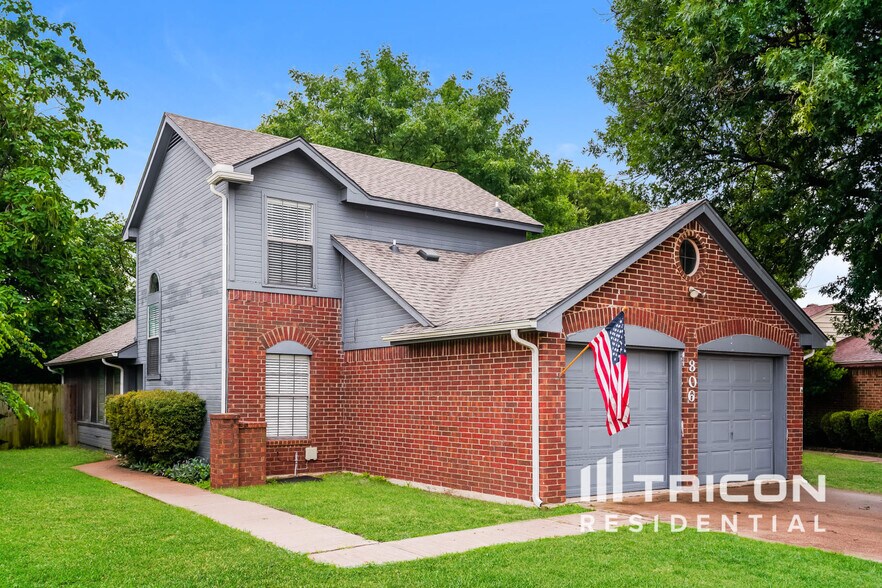 Primary Photo - 806 Gable Ave
