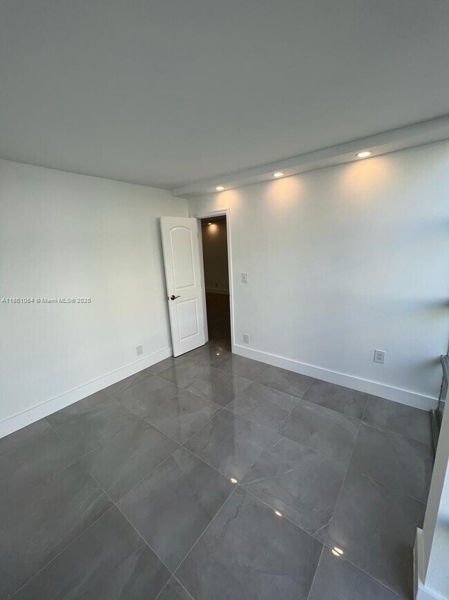 Building Photo - 701 Three Islands Boulevard