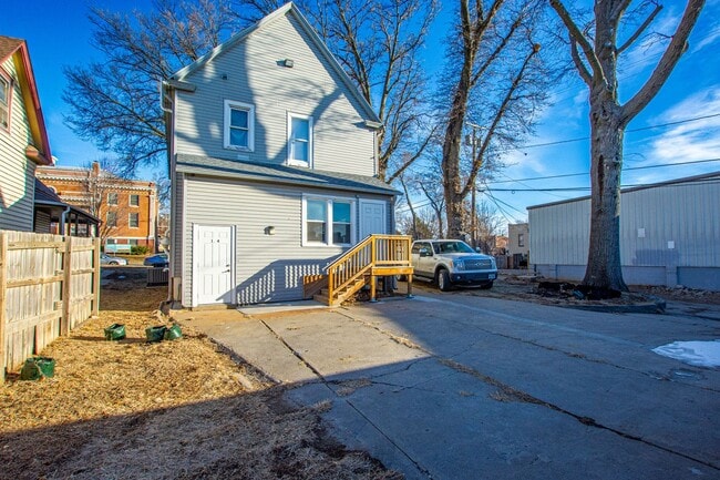 Building Photo - 2415 E Street