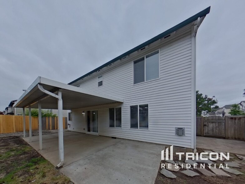Building Photo - 503 NW 147th St