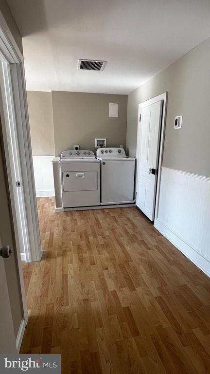 Building Photo - 135 Hoffmansville Rd