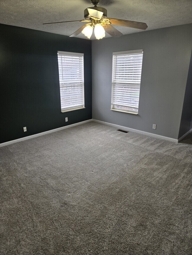 Building Photo - 6153 Hampton Hall Way