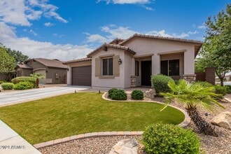 Building Photo - 421 W Leatherwood Ave