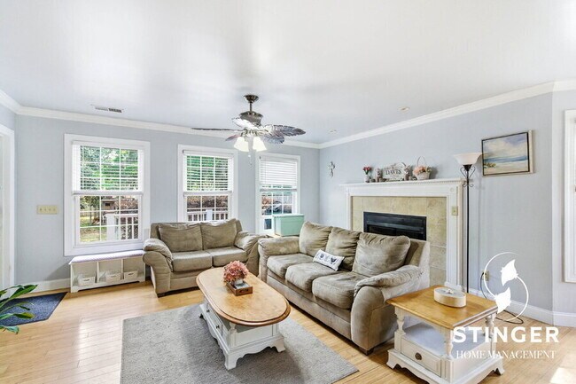 Building Photo - 2414 Waddell Rd