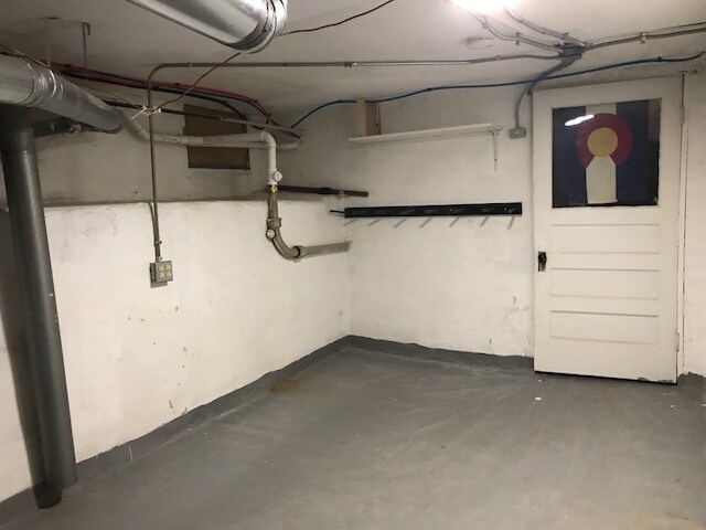 basement storage + storage room - 25 E Exposition Ave