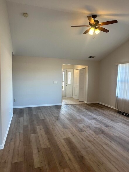 Building Photo - 8461 Pierce St