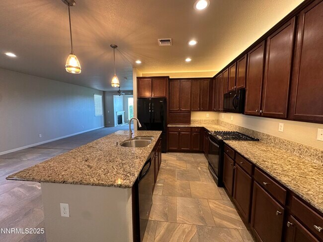 Building Photo - 966 Callaway Trail
