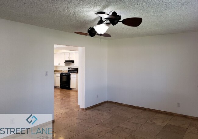 Building Photo - REDUCED! - Now offering 1-month free!