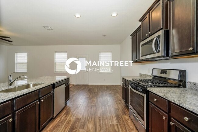 Building Photo - 3 Bedroom Pet-Friendly Home in New Braunfels, TX with Main Street Renewal