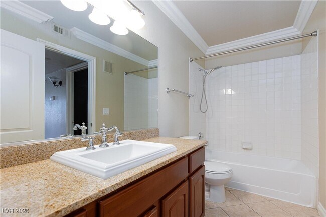 Building Photo - 1150 N Buffalo Dr