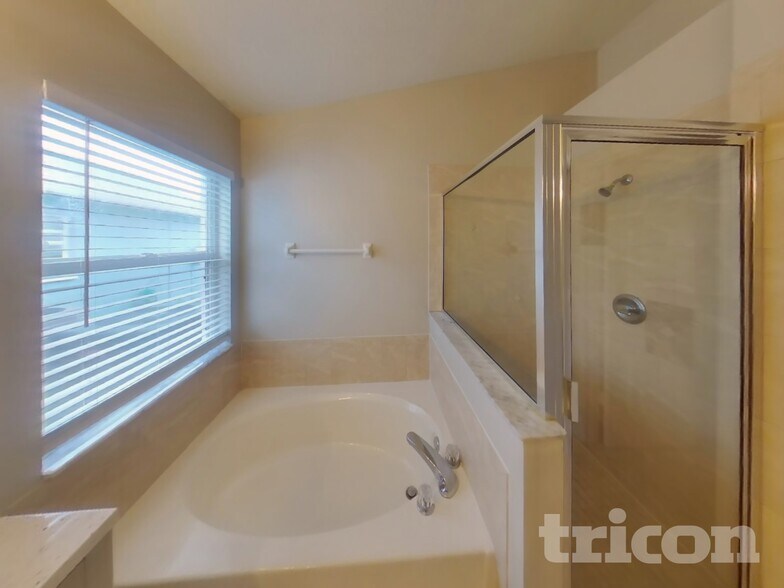 Building Photo - 29728 Morwen Pl