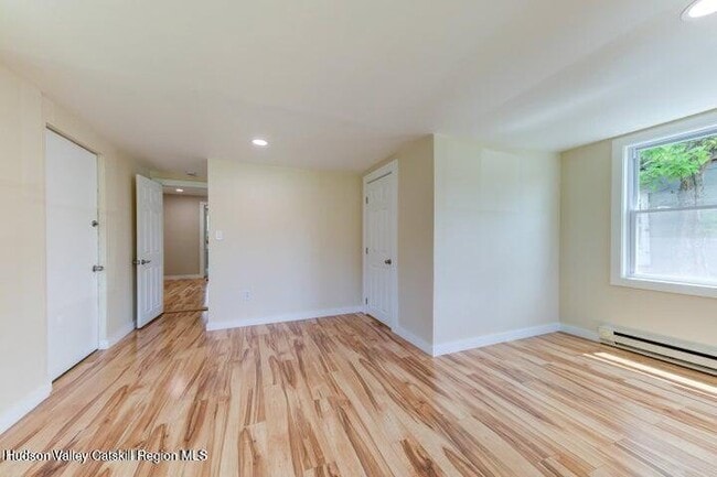 Building Photo - 3956 US-9W