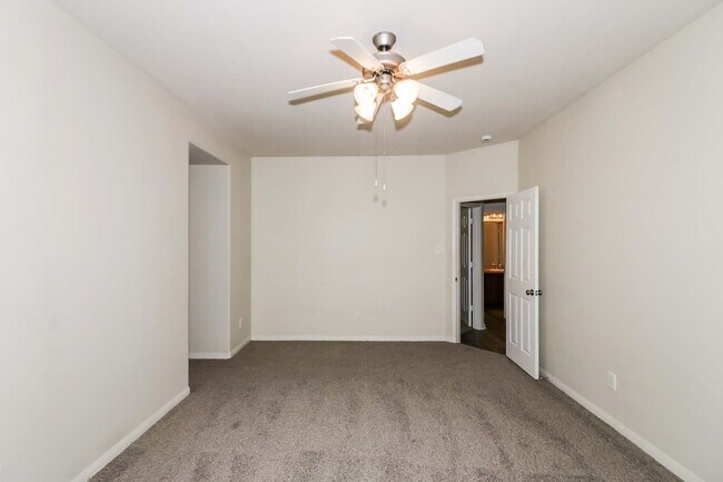 Building Photo - 3511 Iris Ridge Way