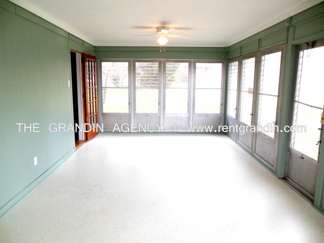 Building Photo - 142 Horner Ln