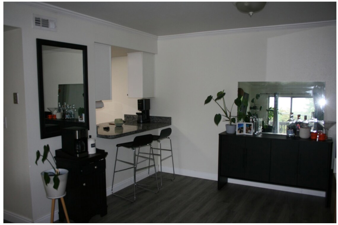 Building Photo - 5720 S 900 E