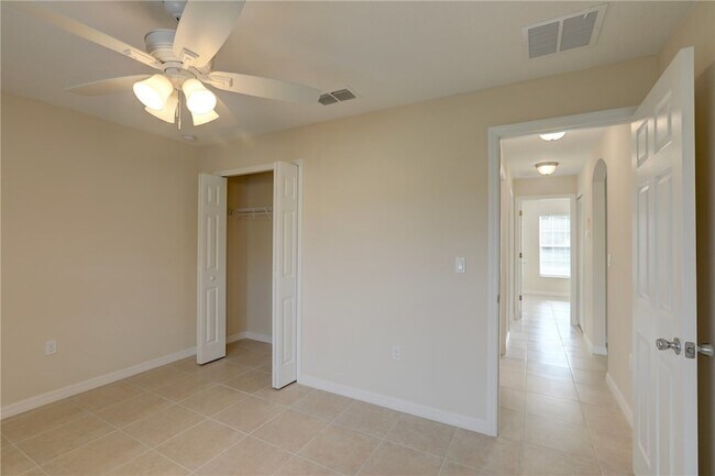 Building Photo - 741 Capon Terrace