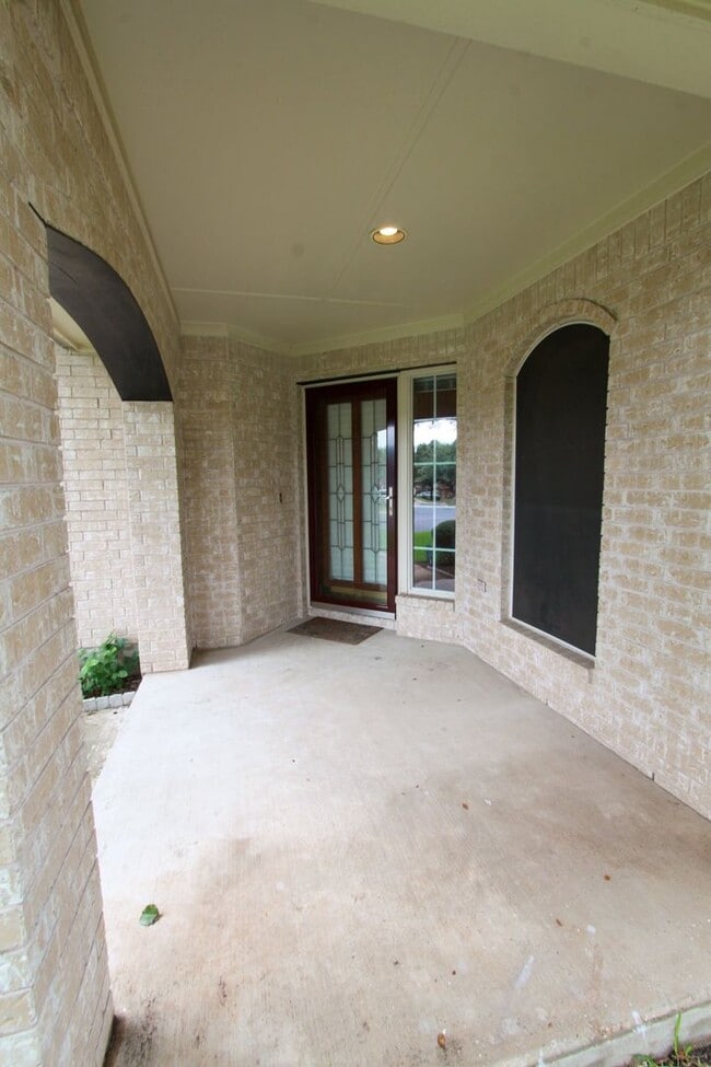 Building Photo - Beautiful 3 Bedroom, 2 Bath Home in West Round Rock