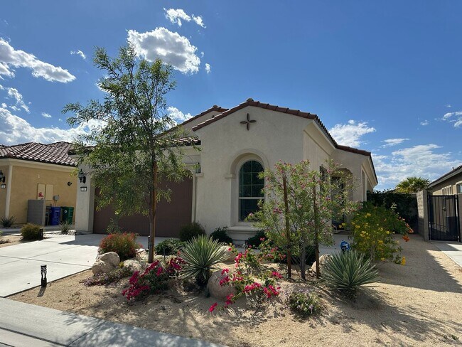 Building Photo - Short term Furnished home in the desirable 55+ community of Del Webb Available November-February