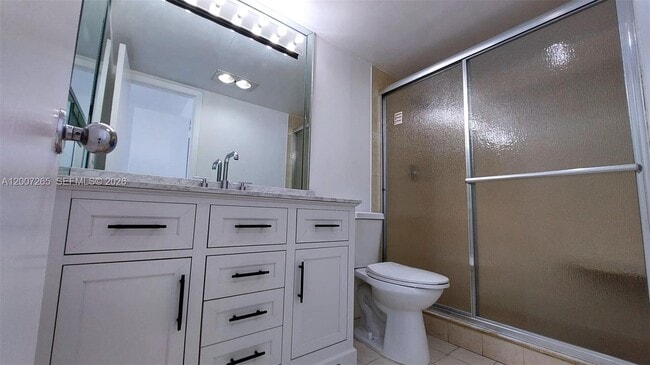 Building Photo - 2750 NE 183rd St