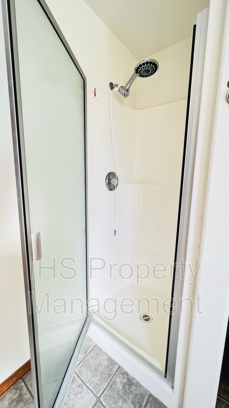 Building Photo - 5131 Milky Way