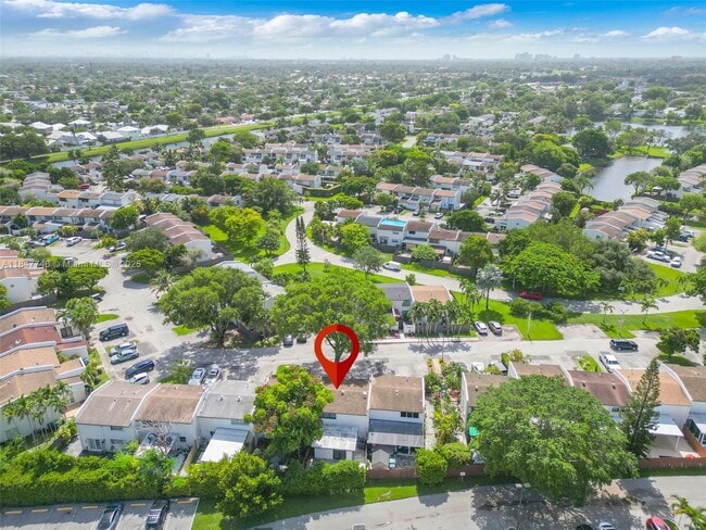 Building Photo - 6608 SW 114th Ave